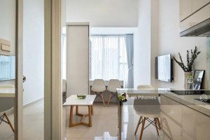 cho thuê studio đủ nội thất 35m2 view sông tại saigon royal bến vân đồn, 1/1 trống ở được