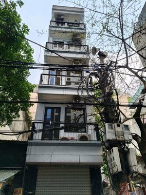 cho thuê nhà lê đức thọ dt 60m, 5 tầng 1 tum, mt 4,5m, t1-2-3, thông sàn, t4 chia 2 điều hòa,nl