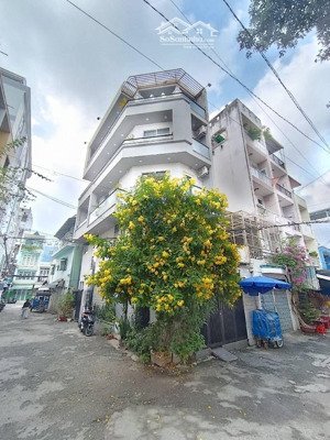 lô góc hưng phú, 4,6x13,5m, 5 tầng