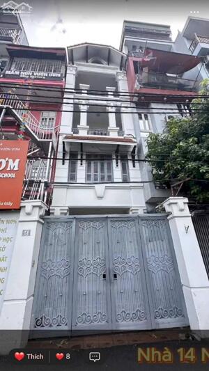 BÁN NHÀ 5 TẦNG MẶT HỒ TRUNG KÍNH – TRẦN DUY HƯNG. TRUNG HÒA. CẦU GIẤY Vị trí hiếm có – CĂN Nhà view hồ thoáng mát, khu vực trung tâm Cầu Giấy, dân trí cao, kinh doanh sầm uất. Diện tích sổ: 90m2 . Thực tế 95m2 sản