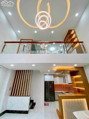 Nhà Lại Yên, An Khánh 38M 5 Tầng, gác lửng, 4 ngủ nội thất, ôtô đỗ giá 5.x tỷ