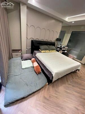 CĂN HỘ 181 NGUYỄN LƯƠNG BẰNG – MẶT PHỐ – KHÔNG GIAN YÊN TĨNH, RỘNG RÃI