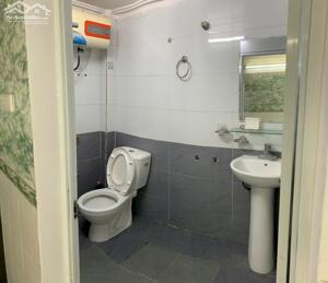 Cho thue nhà riêng Vũ Chí Thắng , Lê Chân . Gia đình ít người ở ok