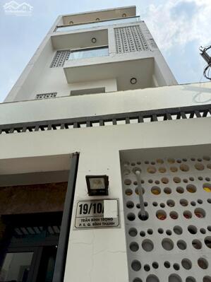 Bán nhà 19/ Trần Bình Trọng, P.5, Bình Thạnh: 3,9 x 13, giá 7,75 tỷ.