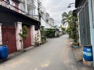 Bán 3 lô mt hẻm đường 160 lã xuân oai, p tăng nhơn phú a, quận 9 dt 72m2 giá 4.85ty