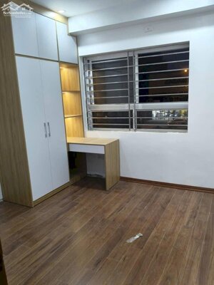 Bán chung cư No11A Sài Đồng-Long Biên-75m 3 ngủ 2wc-full nội thất-sẵn sổ đỏ-giá bán 4.7 tỷ (thương lượng)