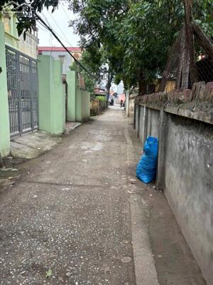  BÁN LÔ ĐẤT ĐẸP – ĐÌNH DÙ SẦM UẤT 0835459289