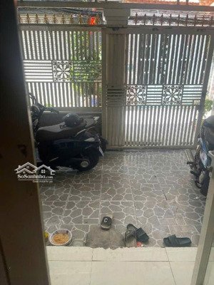 giá 4.4 tỷ - huỳnh tấn phát- hàng xóm quận 7- hxh 5m- dt 5.1 x 14- sổ riêng- kdc hiện hữu.