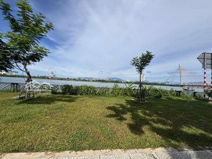 bán nhà mặt tiền đường chương dương view sông hàn, đối diện tháp 69 tầng sun group