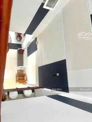 bán nhà 4 tầng đường 5m5 văn cận 90m2 gần phan đăng lưu cách đại học ngoại ngữ