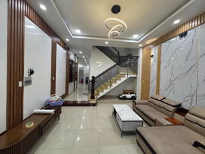 bán nhà đường phan anh, 130m2 ngang 6m ngộp bank chỉ 10.5 tỷ thương lượng