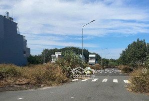 lô đất mặt tiền đường, full thổ cư, sổ hồng riêng, khu dân cư gần công viên, cây xanh vỉa hè