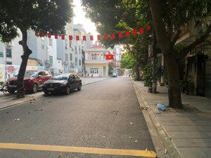 cho thuê lâu dài nhà riêng khu 918 - phúc đồng long biên