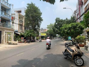 cho thuê biệt thự mt đường số 5 khu tên lửa, 8 x 20m, 3 tấm, giá 39 triệu/tháng đối diện công viên