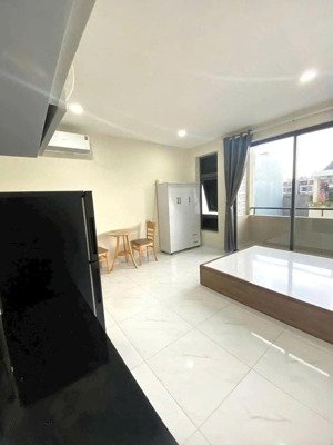 giá: 2.000.000 2.500.000/tháng
(phòng trống có loại full nội thất) phòng cho thuê nga