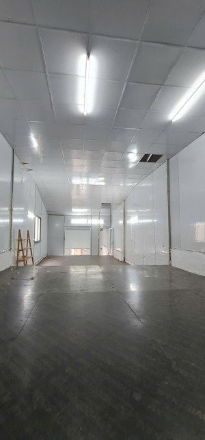 cho thuê nhà, văn phòng, kho ngõ 93 hoàng văn thái, 100m2 x 2t ô tô tải đỗ cửa, 15 triệu/tháng