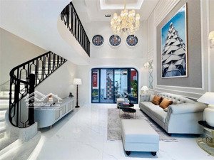 nhà 4 tầng đúc mới sát mặt tiền quang trung - chỉ cần mang vali vào ở - chỉ 6,9 tỷ