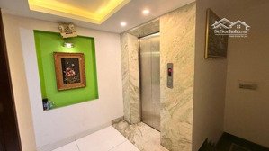 giảm sốc hơn 3 tỷ, nhà 5 tầng, căn góc k lộ giới, ngang 5,8m, có thang máy, hxh p8, gò vấp