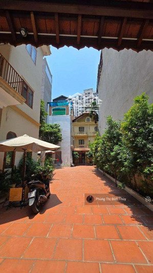 bán đất thổ cư- mặt phố- căn góc- văn phòng - khách sạn - chmn- gpxd 8 nổi, 1 hầm- 680m2- 105 tỷ