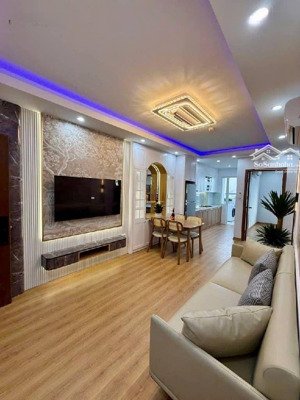 bán căn hộ ct1b mon city mỹ đình, 53m2, hơn 5 tỷ, 2pn + 2wc, sổ đỏ, full nt, lh: 0982 sáu bốn 2377