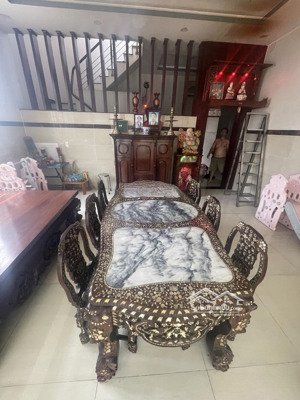 bán 3 biệt thự dãy phòng trọ dt 1000m2 - ngang 23 - đường tl10 - sát tên lửa - aeon