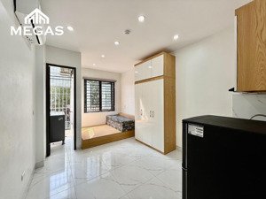 cho thuê studio ban công, đầy đủ nội thất mới tinh ngay trung kính, cầu giấy, mạc thái tổ