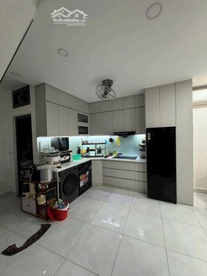 hẻm xe hơi thông - gần bà chiểu - 4 tầng btct - 4 phòng - full nội thất