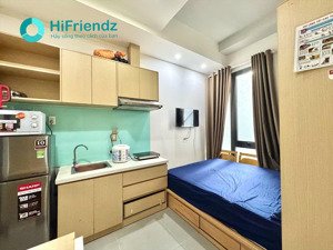 đầy đủ mọi thứ chỉ thiếu người ở - có hầm xe, bảo vệ, thang máy - mặt tiền phạm thế hiển sát q1,q5