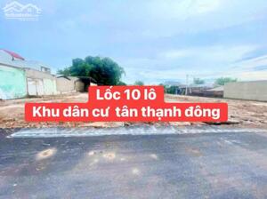 Lốc 10 lô thổ cư / TL 15 , xã Tân Thạnh Đông dt 100 - 140m2 giá 2,3 - 2,7 tỷ tùy lô