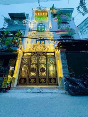 bán nhà 6pn 6wc, 4 tầng đường thăng long, ngay sân bay. hẻm nhựa ô tô 5m dễ kinh doanh. nhỉnh 7 tỷ