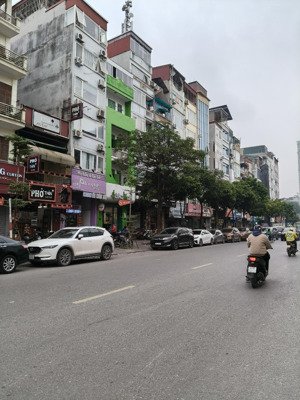 bán toà nhà hiếm, phân lô sát phố vũ phạm hàm, cầu giấy 108m2 8tang 51,5 tỷ