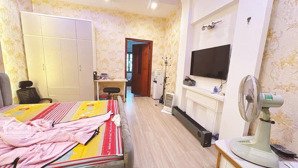 siêu phẩm phố vip hai bà - giáp hoàn kiếm - dân xây chắc chắn-gần phố-ngõ thoáng-tiện ích đầy đủ !