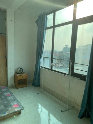 cho thuê phòng đủ nội thất khu phân lô ô tô qua nhà tại đồng mới (ngay cổng chào nam an khánh)