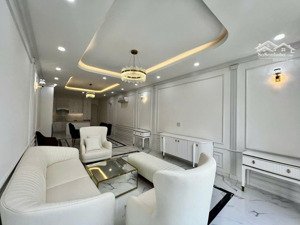 nhà 4 tầng mặt tiền nguyễn văn linh, cạnh nguyễn hoàng. s= 106m2 giá: 28.5 tỷ