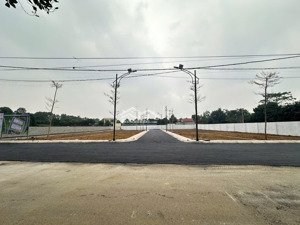 bán đất trại láng giá: 3,95 tỷ