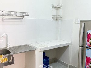 cho thuê nhà giá rẻ sát trường đại học công nghiệp, giá 6tr/tháng