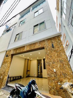 bán nhà mới lô góc mt rộng, ô tô ngủ trong nhà , giải phóng 73 m, 4 tầng, mt 6.2 m, 20.8 tỷ