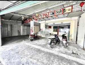 cho thuê nhà kinh doanh siêu rộng ngay mặt dường trần phú