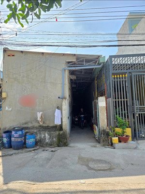 bán dãy trọ 5x20m, hẻm nguyễn trung trực p. tân đông hiệp gần chợ dĩ an 1