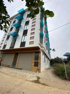 cho thuê chung cư mini 355m2 x 5 tầng + 1 hầm khu tiến xuân gần đại học quốc gia