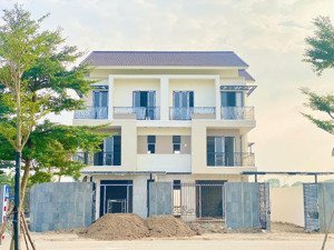 rổ hàng f0 còn duy nhất căn song lập sông vị trí đẹp giá tốt cách long biên 15p di chuyển