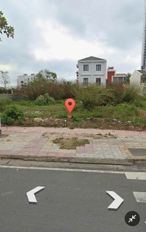 bán đất chính chủ kđt mới vĩnh hòa dt 312m2 ngang rộng, vuông vắn đẹp, gần biển, giá 80tr/m2 có tl