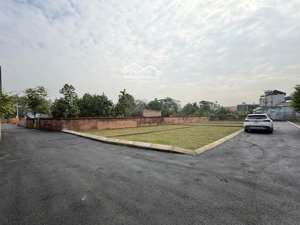 tuyến 2 đường 420 - sát vách fpt - xây chung cư mini được luôn tạo dòng tiền