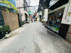 quận 10 gần vạn hạnh mall, hẻm ô tô, dt 50m2 không lộ giới 4 tầng
