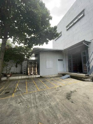 cho thuê tòa nhà văn phòng kha vạn cân dt 739m2, có thang máy, 1 trệt 1 lầu - giá thuê 200tr/tháng