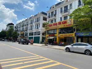 cần bán gấp lk sông hồng dtich 90m / mt 6m đường 15m xây 5 tầng sổ đỏ vị trí kd tốt