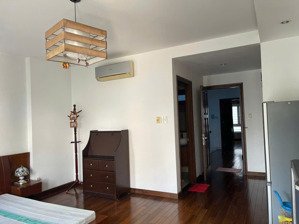 siêu vị trí mặt tiền nb lê hồng phong sư vạn hạnh.p.12. q.10 (dt 10.5 x10m) kc 4 tầng.