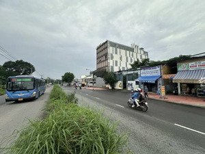 đất đầu tư hái ra tiền siêu đỉnh ngay bệnh viện ung bướu 2