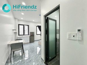 cho thuê căn hộ mới 100% full nội thất, nhà có thang máy, ô tô tận cửa, sát đh nguyễn tất thành