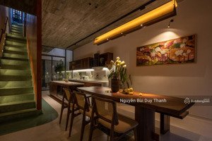 bán nhà 226/ lê văn sỹ, q.tân bình, diện tích: 4.5 x 25m. kết cấu: 1 hầm 1 trệt 5 lầu st giá 25 tỷ